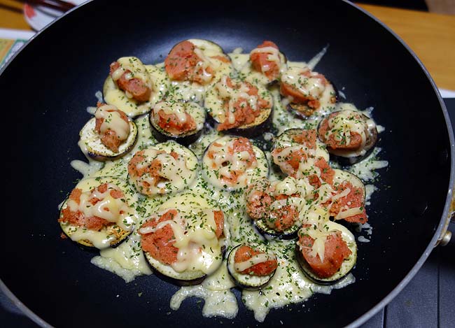 これほど簡単なイタリアンっぽい料理はない！屋台でもできるナス明太チーズ