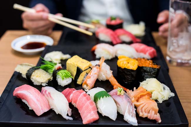 握り寿司の盛り合わせを食べる順番・・・そこであなたの性格が露呈する？