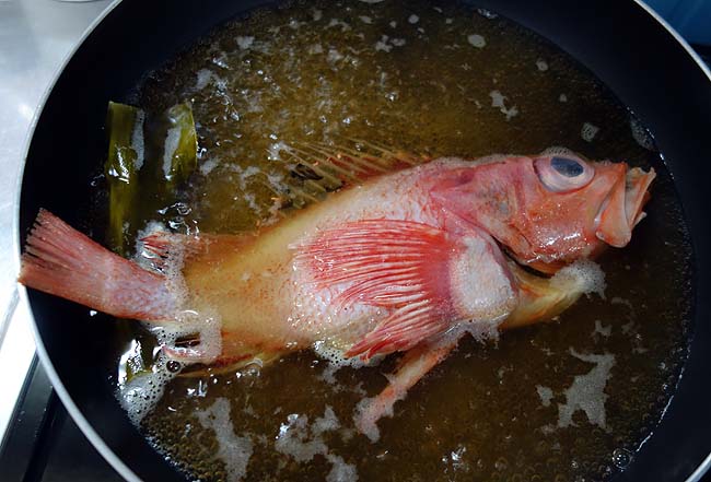 これが高級魚「きんき」の味か・・・過去食べた魚の煮付け料理の中でナンバー1に旨かったかも