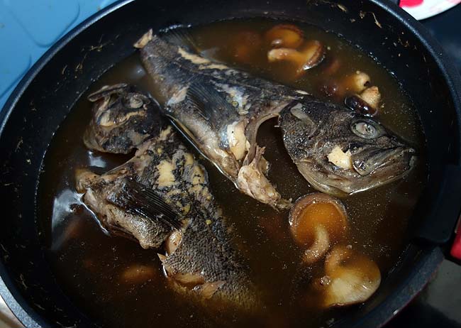 関西風の魚の煮付けと北海道の煮付けはどう違う？北海道ならでは「黒ソイの煮付け」
