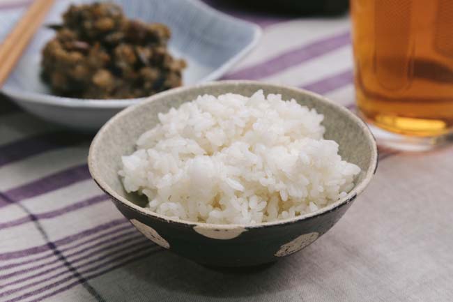 衝撃！1ヶ月で15kg以上の米を食うデブ2人…120kgの米を1年持たずに食っちゃうのか？