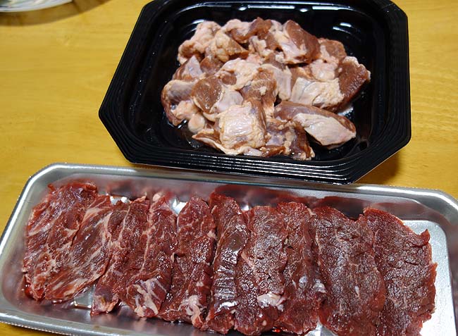 牛肉と豚肉のサガリ（ハラミ）どっちが旨い？＋アメリカ産ロースステーキを使った焼肉