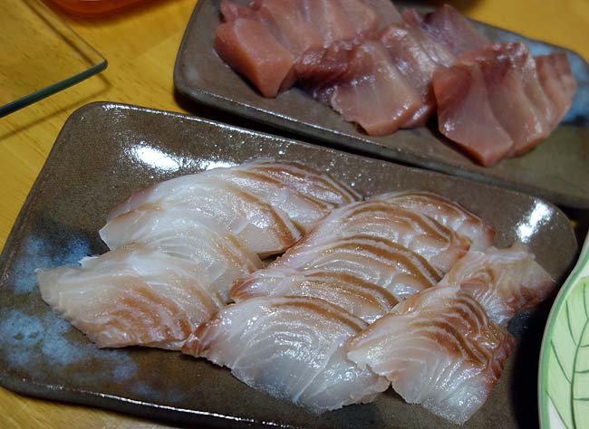 月1回の定番[いくら・マグロ・白身・たらこ・いかおくら]5種の手巻き寿司
